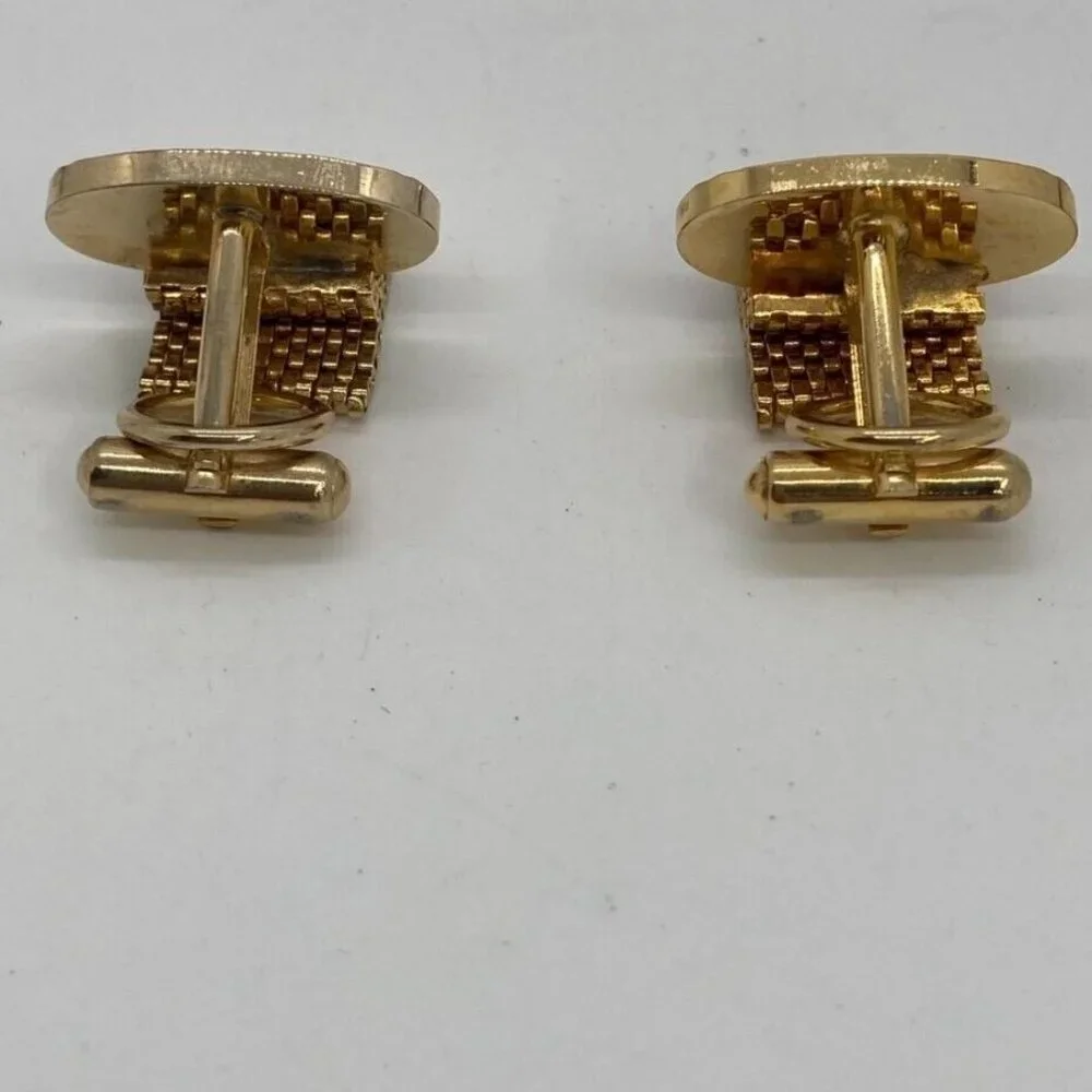 Vintage Diamond Cut Cufflinks‎ Oval Gold Tone Mesh Wrap Around Black Center